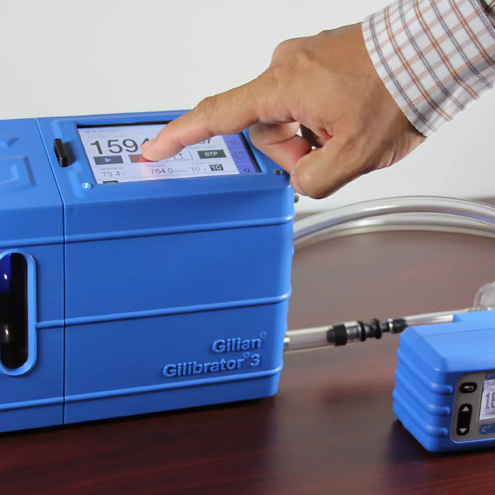 Gilibrator-3 with filter cassette calibrating